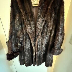 Elegant Brown Fur Coat with Glossy Finish